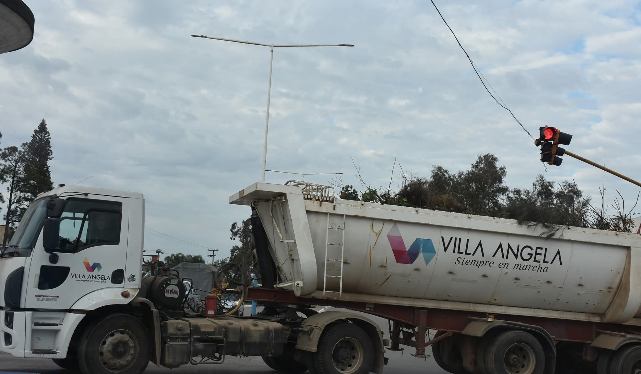 EL MUNICIPIO REALIZA TRABAJOS EN SIMULTÁNEO EN DIFERENTES PUNTOS DE LA CIUDAD