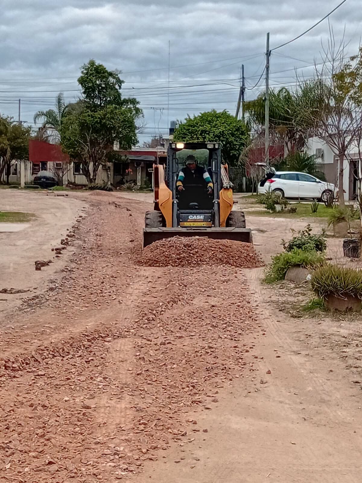 EL MUNICIPIO INTENSIFICA LAS OBRAS DE RIPIADO EN TRES FRENTES SIMULT&Aacute;NEOS