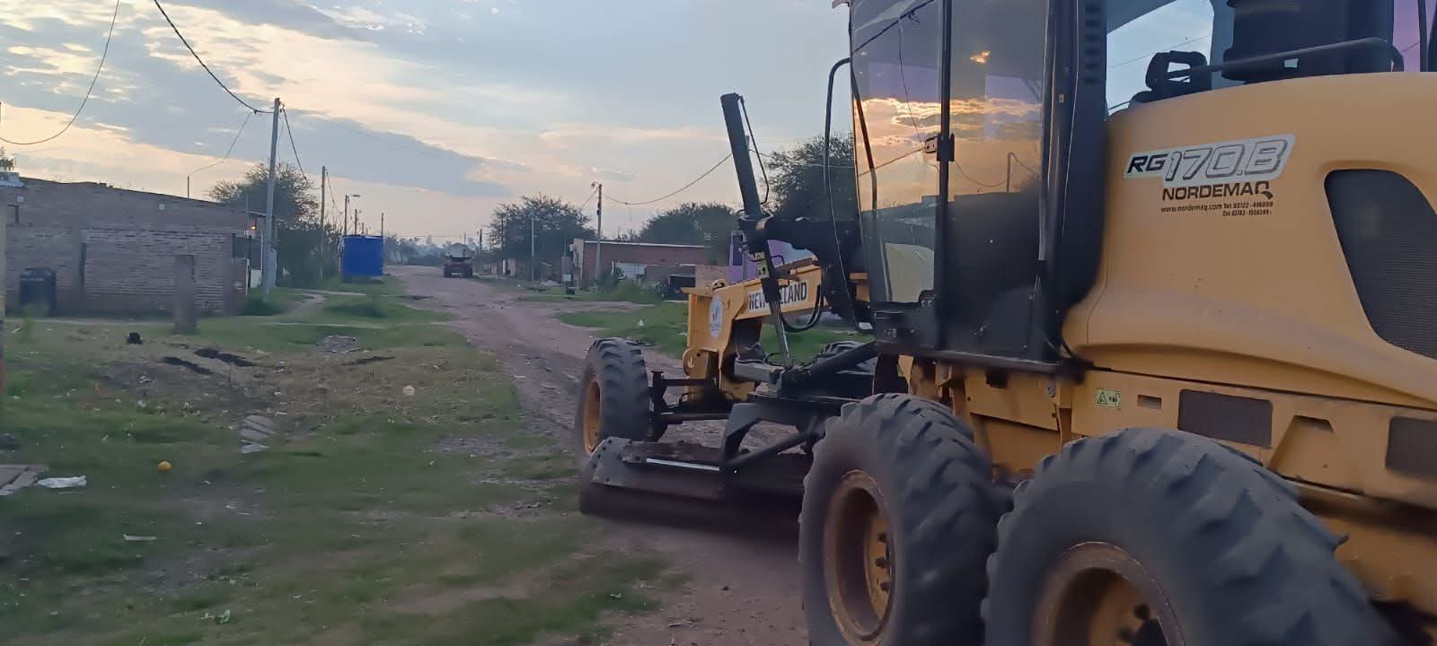 PERFILADO DE CALLES EN QUINTA 10 EN EL MARCO DEL PLAN DE MEJORA VIAL