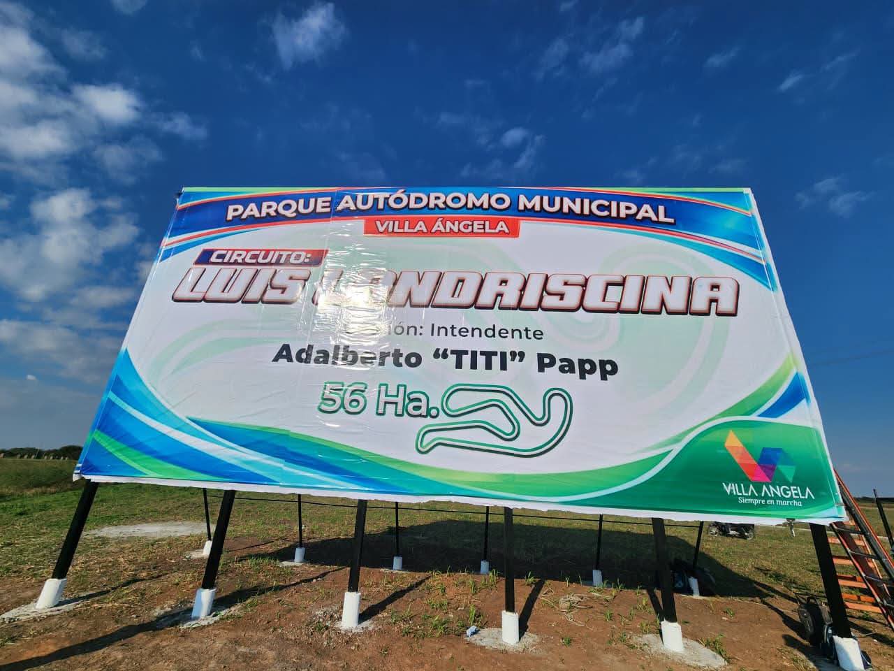 EL MUNICIPIO AVANZA CON LA INSTALACI&Oacute;N DEL CARTEL IDENTIFICATORIO DEL PARQUE AUT&Oacute;DROMO "LUIS LANDRISCINA"