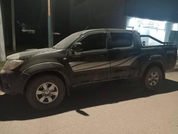 VILLA BERTHET: INTENTARON PAGAR COMBUSTIBLE CON UN CHEQUE FALSO, FUERON DETENIDOS