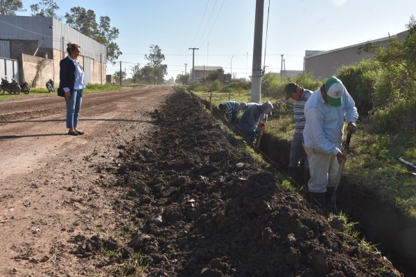 DOLORES GARC&Iacute;A DESTAC&Oacute; LOS TRABAJOS QUE SE REALIZAN EN LA CALLE JOAQU&Iacute;N V. GONZ&Aacute;LEZ