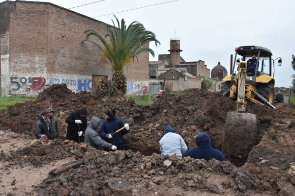 EL MUNICIPIO AVANZA CON TRABAJOS EN EL SISTEMA DE DESAG&Uuml;ES DE LA CIUDAD