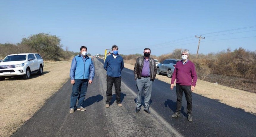 INICIAN OBRAS DE BACHEO EN LA RUTA 4