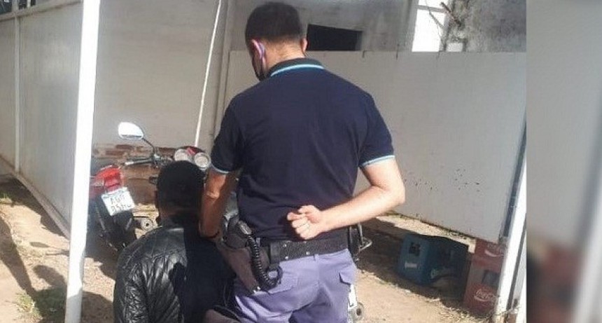 Barranqueras:  Ingres&oacute; a la fuerza a una menor y qued&oacute; detenido por supuesto abuso sexual
