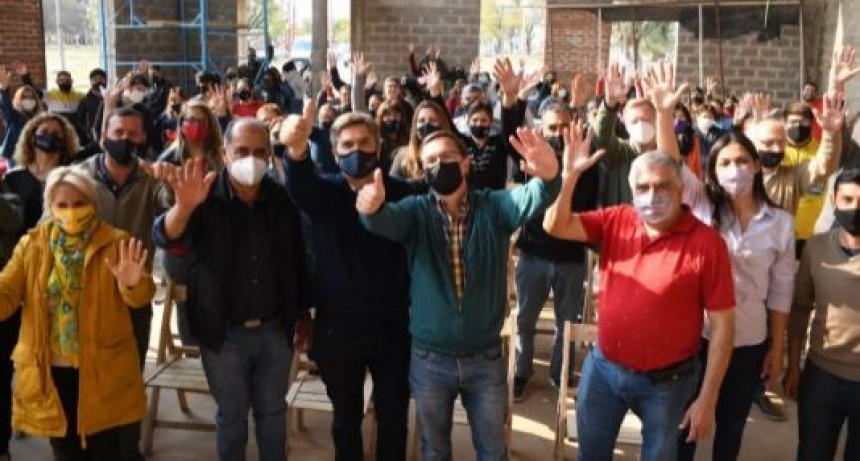 Zdero: "La gente sigue esperando el agua, solo aparecen los ca&ntilde;os como cada elecci&oacute;n"