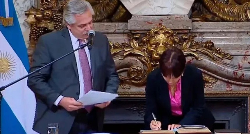Alberto Fern&aacute;ndez: "Empieza una etapa distinta&rdquo;
