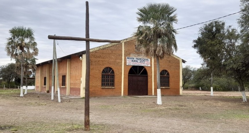 Enrique Urien: SE REALIZARON TRABAJOS DE REFACCI&Oacute;N Y PINTURA EN LA CAPILLA DE SAN CAYETANO A CARGO DEL MUNICIPIO 