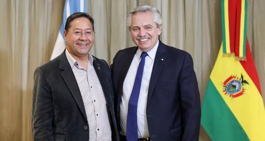 Fern&aacute;ndez asistir&aacute; hoy a la asunci&oacute;n del nuevo presidente de Colombia