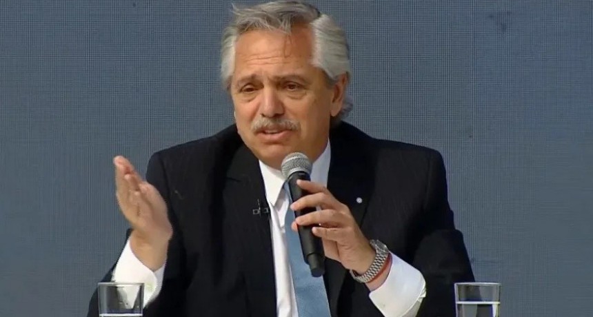 Alberto Fern&aacute;ndez cit&oacute; a empresarios y sindicalistas para "alinear precios y salarios por 60 d&iacute;as"