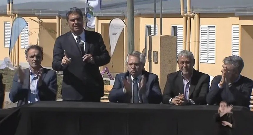 "N&eacute;stor, Cristina y Alberto, los tres presidentes que garantizaron obras para Chaco", resalt&oacute; Capitanich