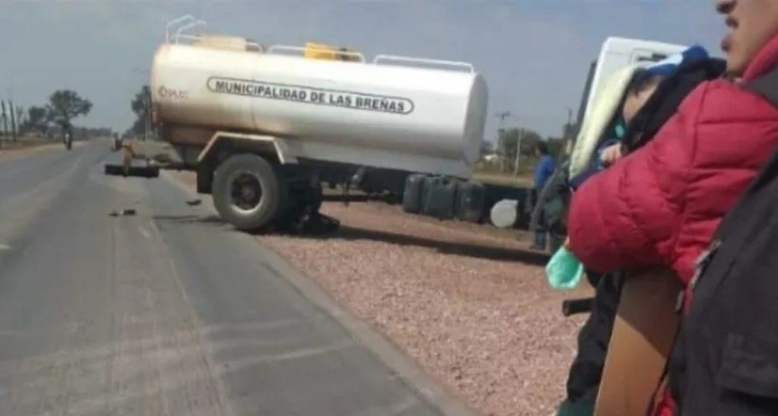 Fatal accidente en Las Bre&ntilde;as: un hombre perdi&oacute; la vida tras chocar con un cami&oacute;n cisterna