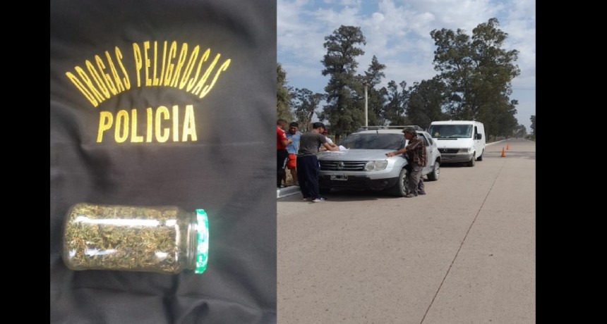 Villa &Aacute;ngela: UN HOMBRE FUE DETENIDO POR LLEVAR 19 GRAMOS DE MARIHUANA DENTRO DE SU FURG&Oacute;N EN UN FRASCO QUE LE PERTENEC&Iacute;A A SU HIJO QUE VIAJABA CON EL