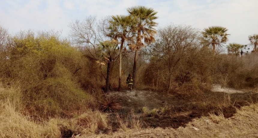 Villa &Aacute;ngela: INCENDIO DE PASTIZALES NECESITO LA ACTUACI&Oacute;N DE LOS BOMBEROS EN ESTANCIA &ldquo;LA SUIZA&rdquo;