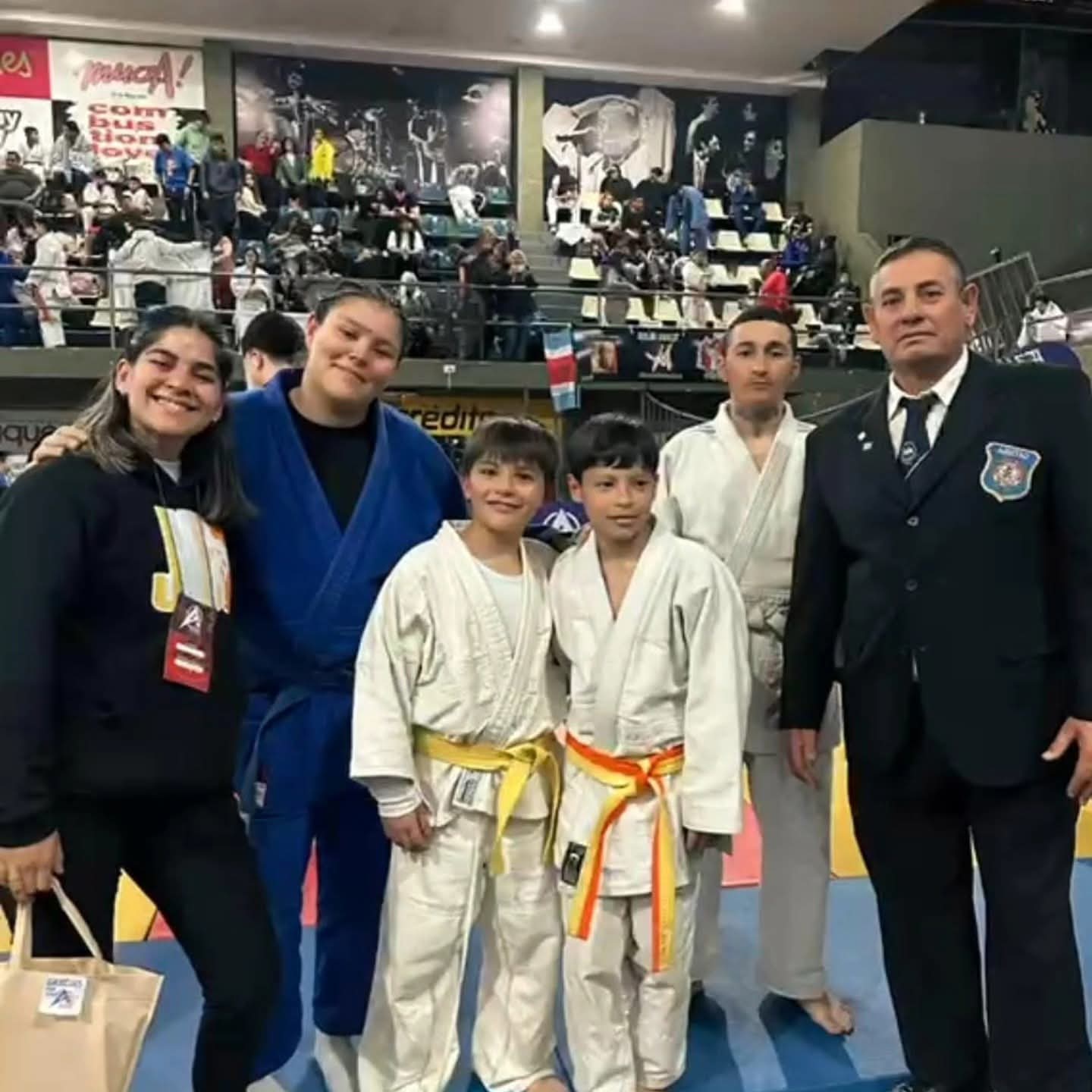 VILLA ÁNGELA: EL DOJO OVANDO CONTINÚA SUMANDO MEDALLAS
