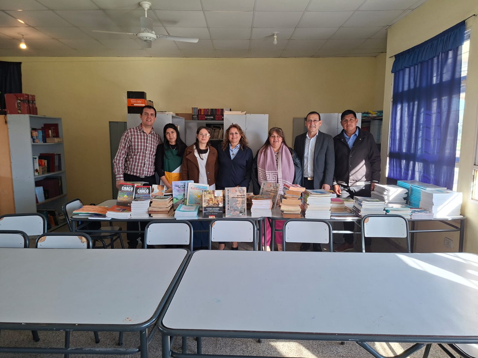 LA ESCUELA DE EDUCACI&Oacute;N SECUNDARIA N&deg;124 "VALENT&Iacute;N SALTE&Ntilde;O" TIENE SU BIBLIOTECA PROPIA