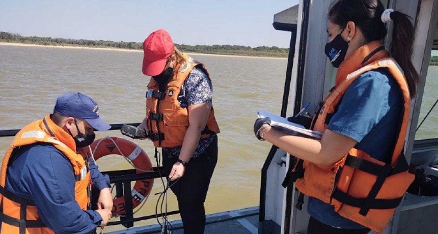 BAJANTE HIST&Oacute;RICA: La APA realiz&oacute; monitoreos en el Paran&aacute; para verificar la calidad del agua