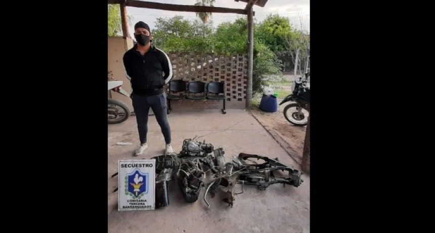 Barranqueras: ENCUENTRAN DESARMADA UNA MOTO QUE SUSTRAJERON ESTA MA&Ntilde;ANA
