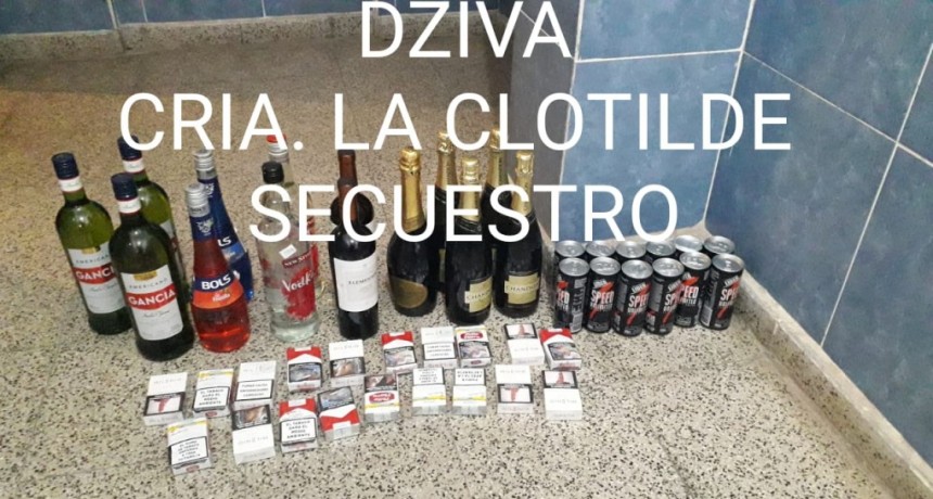 La Clotilde: RECUPERAN ELEMENTOS ROBADOS A UN KIOSCO | SE BUSCA AL RESPONSABLE DEL HECHO