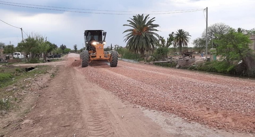 Villa &Aacute;ngela: PAPP ANUNCI&Oacute; QUE EL MUNICIPIO AVANZAR&Aacute; CON EL PAVIMENTO SOBRE CALLE SARGENTO OZUNA