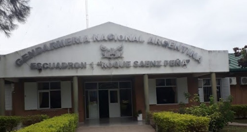 M&uacute;ltiples allanamientos en S&aacute;enz Pe&ntilde;a: detienen a 5 gendarmes