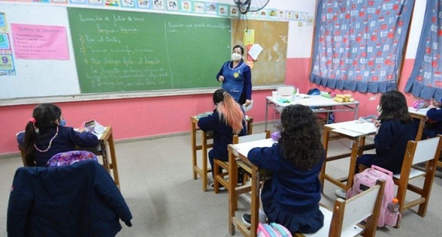 D&iacute;a del Maestro: Este Lunes 13 ser&aacute; Asueto Escolar en todos los Niveles