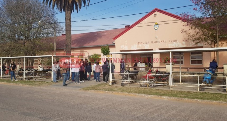 Villa &Aacute;ngela: LLEGADO EL MEDIO D&Iacute;A DE LA JORNADA ELECTORAL INDICAN UN BAJO PORCENTAJE DE VOTANTES