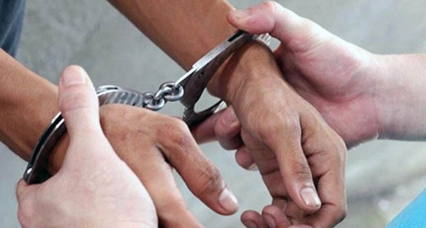 Resistencia: FUE DETENIDO POR AMENZAR A SU EX PAREJA Y ROMPERLE UNA VENTANA