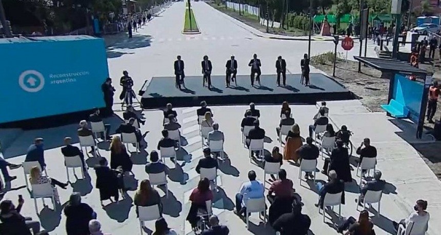 SE EJECUTAR&Aacute; LA UNIDAD DE ATENCI&Oacute;N SANITARIA EN LA CLOTILDE- "Es la hora de corregir las cosas que hicimos mal", afirm&oacute; Fern&aacute;ndez al poner en marcha 25 obras en todo el pa&iacute;s