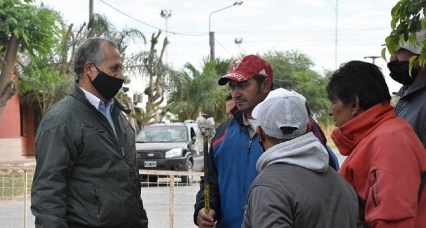 Villa &Aacute;ngela: Papp Supervis&oacute; el Inicio de Obra del Pavimento de Calle Sargento Osuna