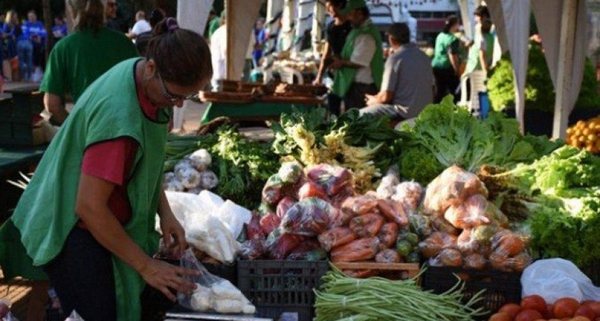 La brecha de precios entre lo que pag&oacute; el consumidor y lo que recibi&oacute; el productor aument&oacute; 6% en agosto