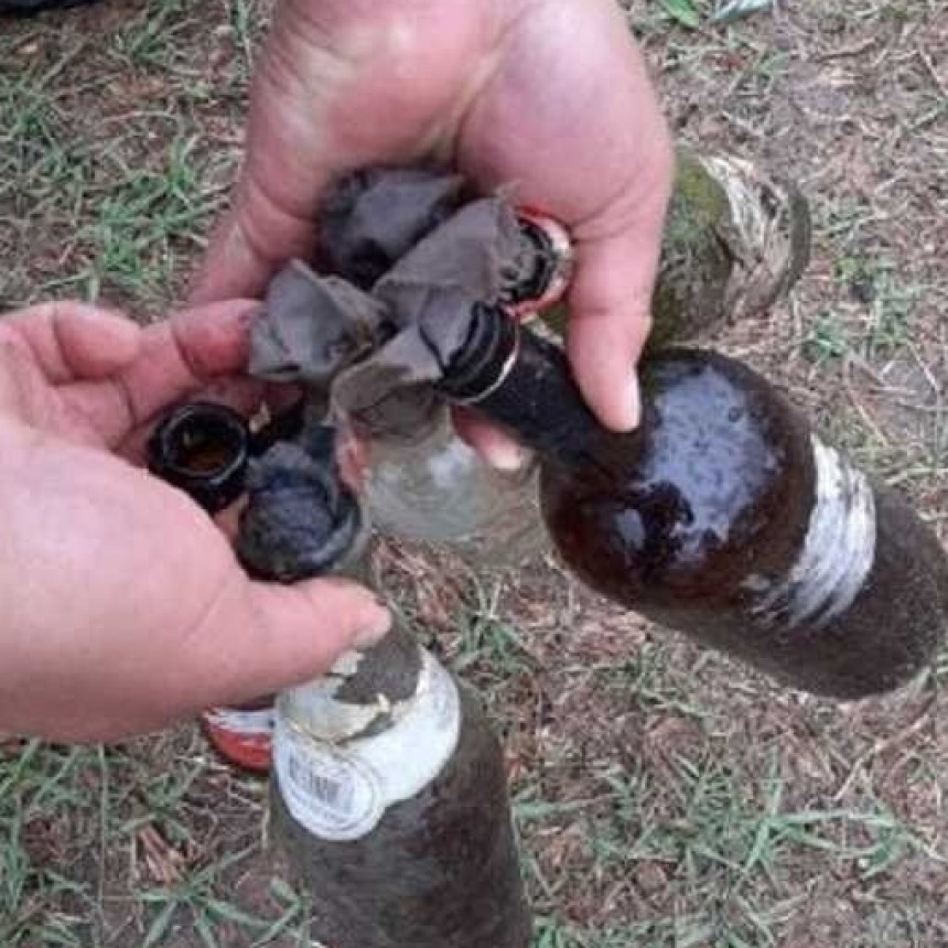 RUTA 3, EN PARAJE PAMPA CHICA- Tras corte de ruta, hallan &ldquo;bombas molotov&rdquo; y maderas ocultas en el monte