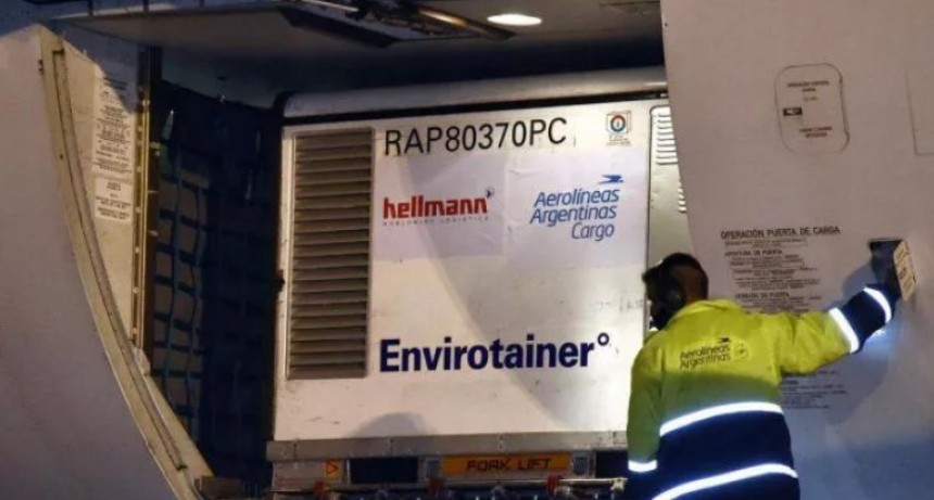 Arrib&oacute; otro cargamento de Sinopharm y Argentina super&oacute; las 67 millones de vacunas