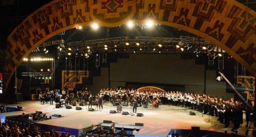 Tras una intervenci&oacute;n del Inadi, el Festival de Cosqu&iacute;n elimina las categor&iacute;as de g&eacute;nero