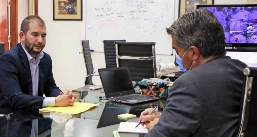 AGENDA DE TRABAJO ENTRE CAPITANICH Y BERNARDO VOLOJ - &ldquo;Tenemos el compromiso de fortalecer la Defensor&iacute;a del Pueblo en cuanto a resoluci&oacute;n y mediaci&oacute;n de conflictos&rdquo;