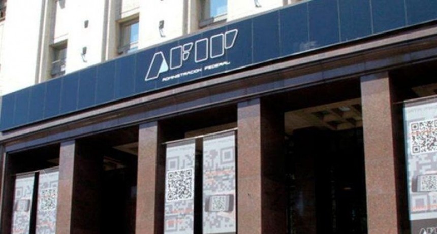 AFIP: cu&aacute;ndo comenzar&iacute;a la devoluci&oacute;n del 35% del d&oacute;lar ahorro