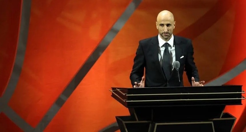 Orgullo argentino: Manu Gin&oacute;bili fue incluido en el Sal&oacute;n de la Fama