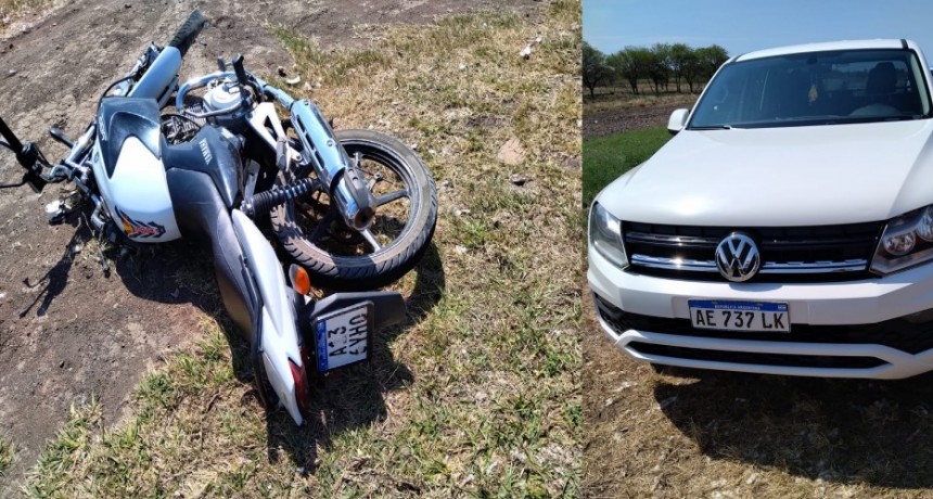 Villa &Aacute;ngela: COLISI&Oacute;N ENTRE UNA CAMIONETA AMAROK Y UNA MOTOCICLETA DEJ&Oacute; A LOS OCUPANTES DE LA ULTIMA CON VARIAS LESIONES