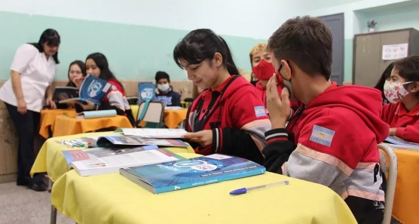 El mi&eacute;rcoles 21 ser&aacute; asueto por el D&iacute;a del Estudiante