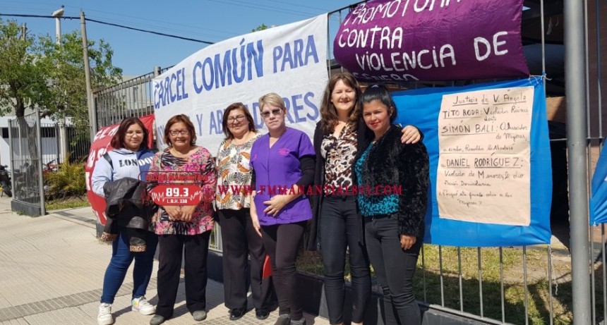 Villa &Aacute;ngela: CAUSA DE ABUSO INFANTIL DE MILAGROS | FAMILIARES CONTENTOS QUE SE PUDO DAR COMIENZO A LAS AUDIENCIAS | &ldquo;sinceramente yo ya estaba con temor a que me llamen y me vuelvan a posponer, pero no fue as&iacute;&rdquo;