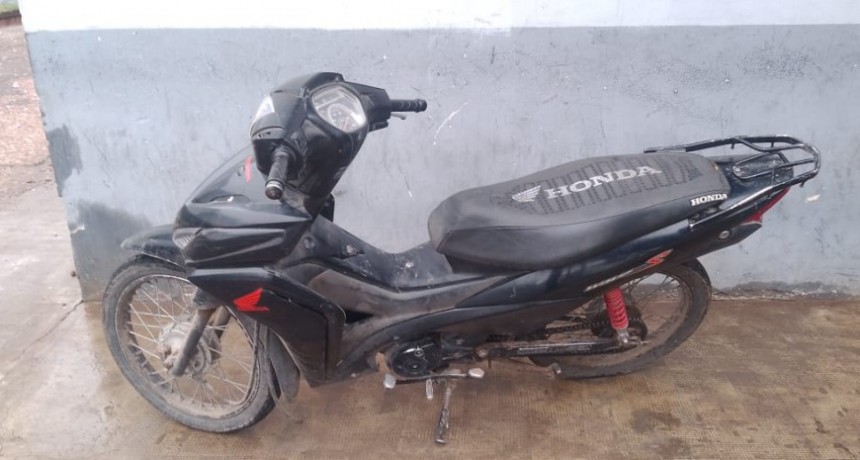 Villa &Aacute;ngela: ABANDONA UNA MOTO Y SE DA A LA FUGA