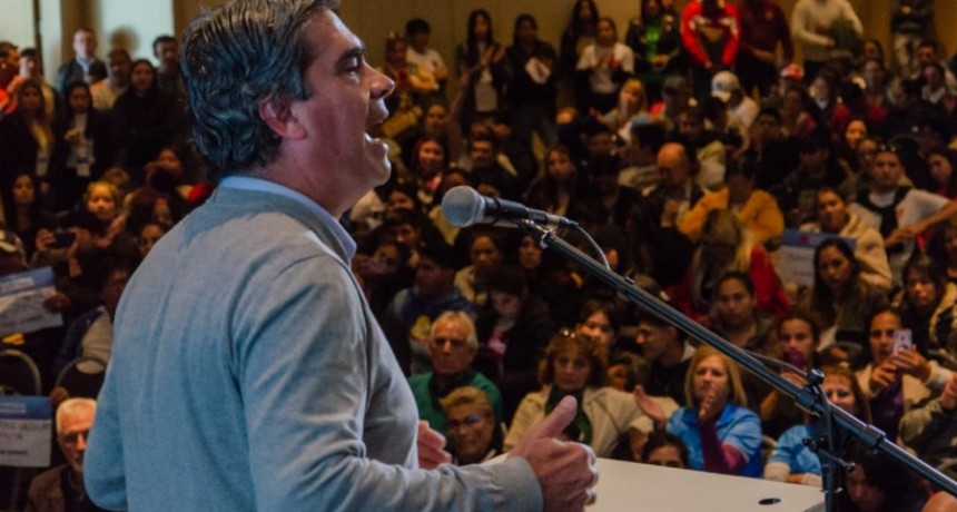LA PROVINCIA INVERTIR&Aacute; M&Aacute;S DE 840 MIL MILLONES DE PESOS EN LOS PR&Oacute;XIMOS CUATRO A&Ntilde;OS PARA LA URBANIZACI&Oacute;N DE 649 BARRIOS EN TODOS LOS MUNICIPIOS