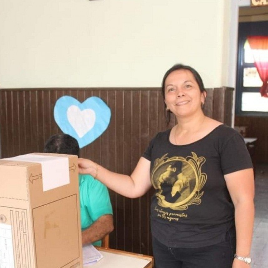 Enrique Urien: LILIANA PASCUA CON EL 86 POR CIENTO DE LOS VOTOS LOGR&Oacute; UN NUEVO TRIUNFO EN SU LOCALIDAD