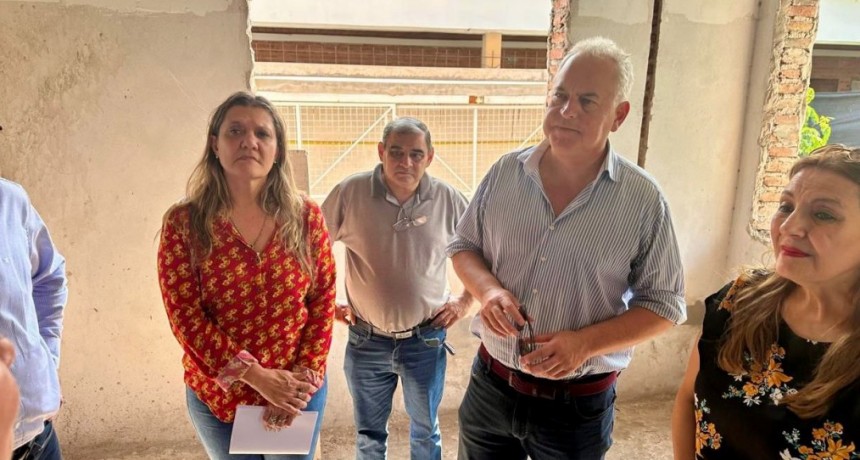 Villa &Aacute;ngela: &ldquo;Para el gobernador, es importante terminar las obras de la ENS N&deg;9&rdquo;, asegur&oacute; el ministro Dom&iacute;nguez