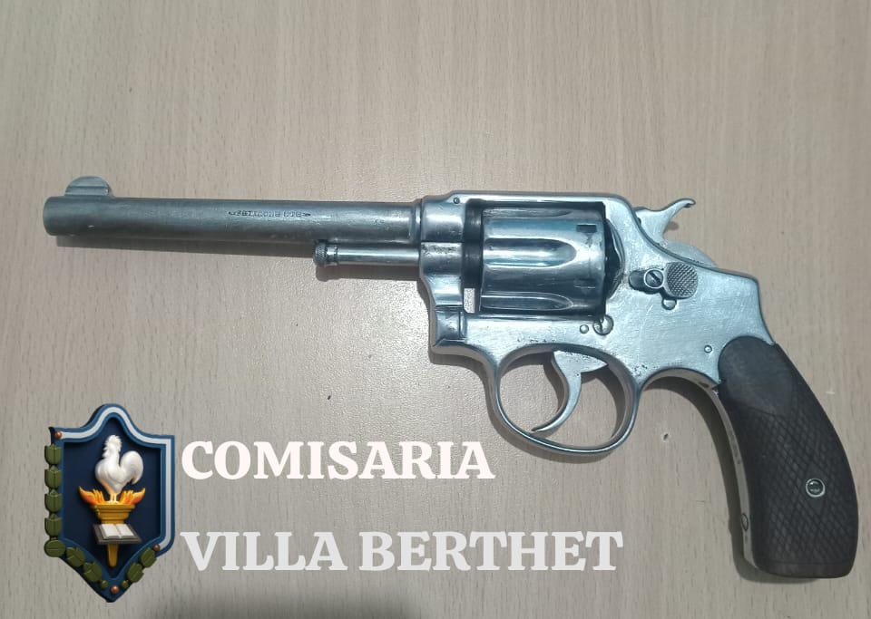 VILLA BERTHET: ROBO Y ESCLARECIMIENTO DE UN ARMA DE FUEGO