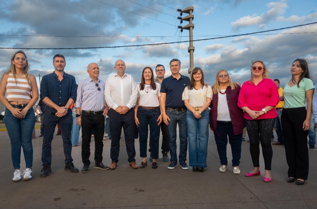 MAYOR CALIDAD ENERGÉTICA: EL GOBIERNO AVANZA EN LA OBRA DE LA LÍNEA ÁEREA DE MEDIA TENSIÓN EN DU GRATY