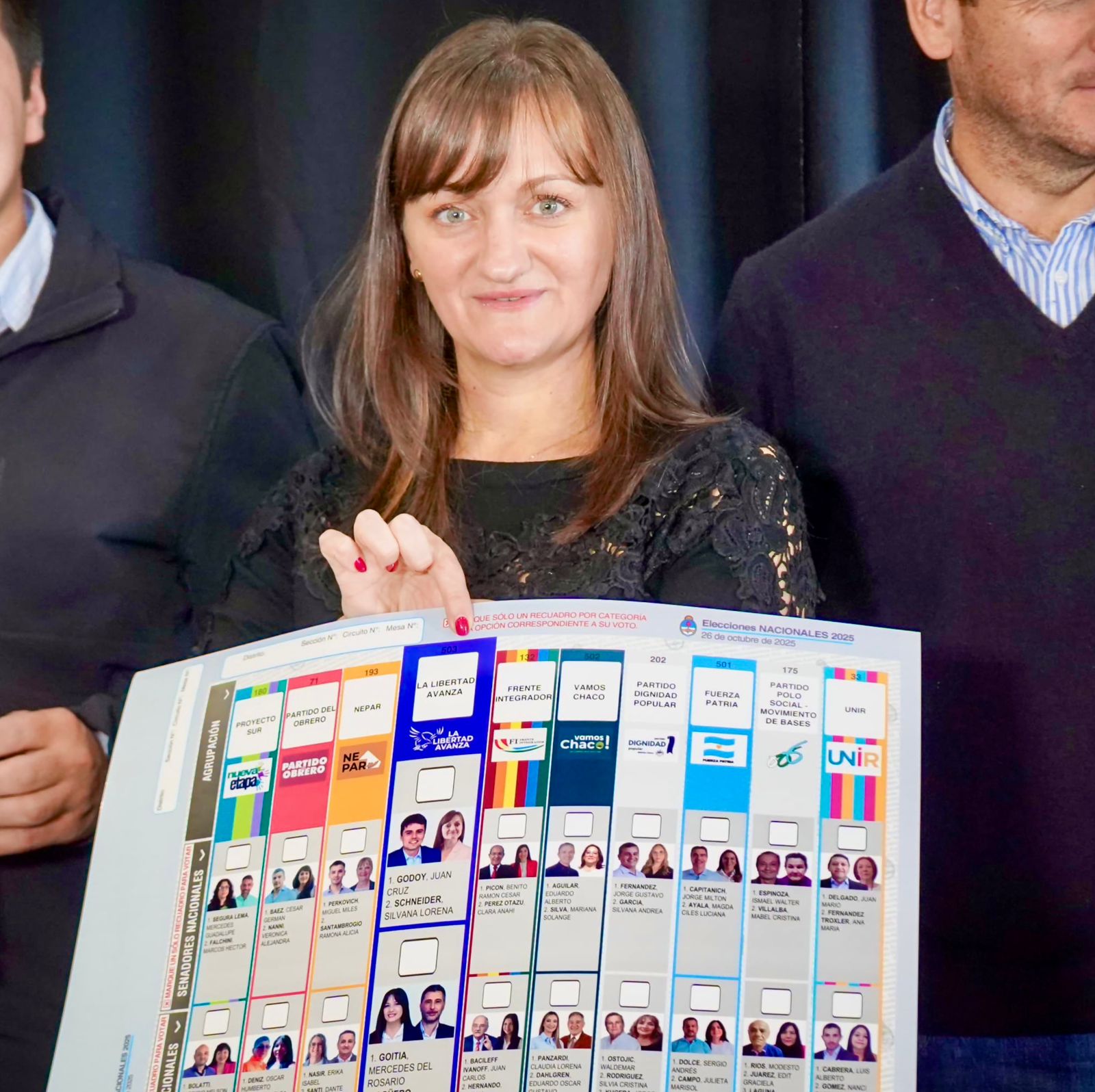 VILLA ÁNGELA: “AL CHACO SE LO DEFIENDE CON CORAJE Y TRABAJANDO JUNTO A LA GENTE” DIJO SILVANA SCHNEIDER