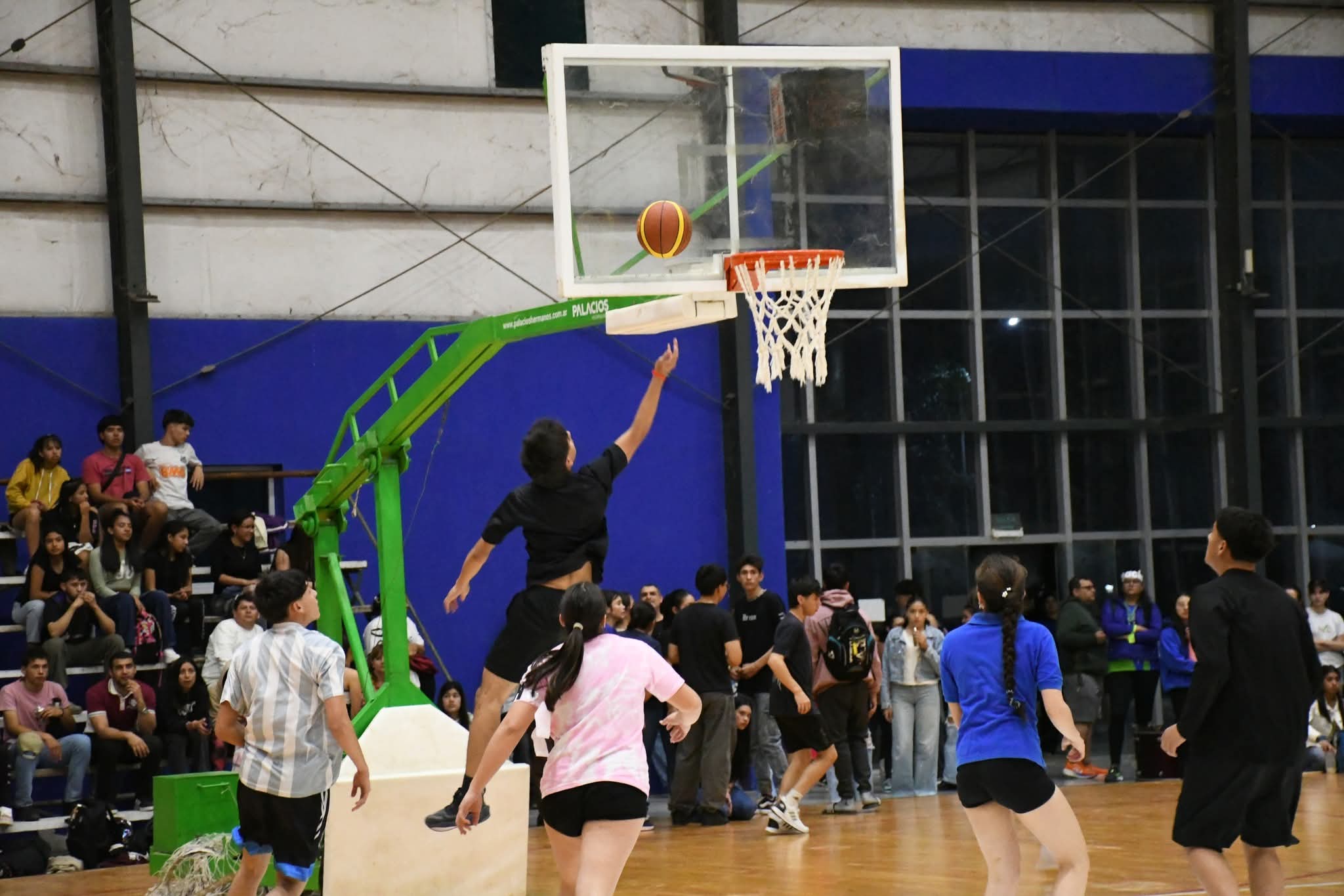 1º JORNADA DEPORTIVA DE LA ESTUDIANTINA 2025 EN VILLA ÁNGELA 