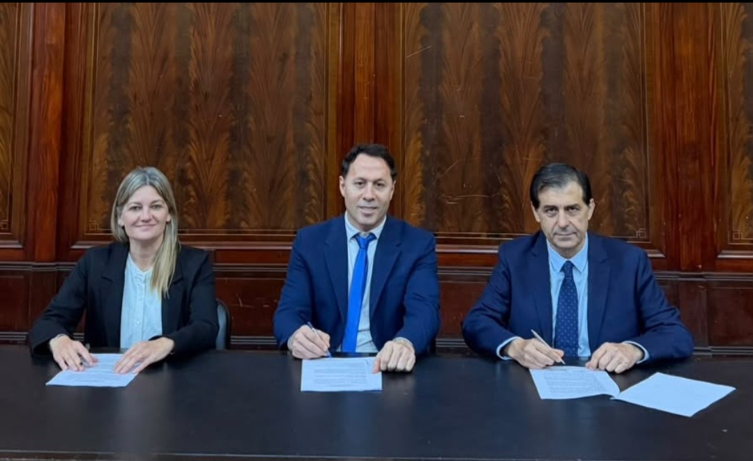 CHACO Y LA UBA AVANZAN EN LA CAPACITACI&Oacute;N DE AGENTES P&Uacute;BLICOS EN INTELIGENCIA ARTIFICIAL