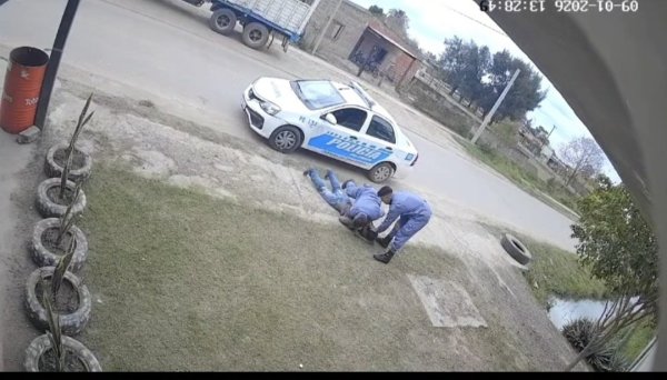 TOLERANCIA CERO: SEPARAN A DOS POLIC&Iacute;AS DE VILLA &Aacute;NGELA TRAS UNA DENUNCIA POR PRESUNTAS AGRESIONES